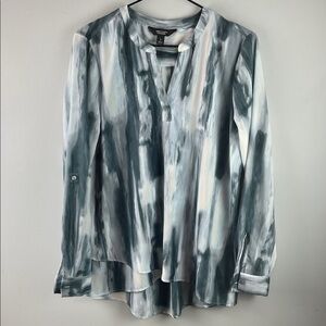Simply Vera Watercolor Blouse Size S